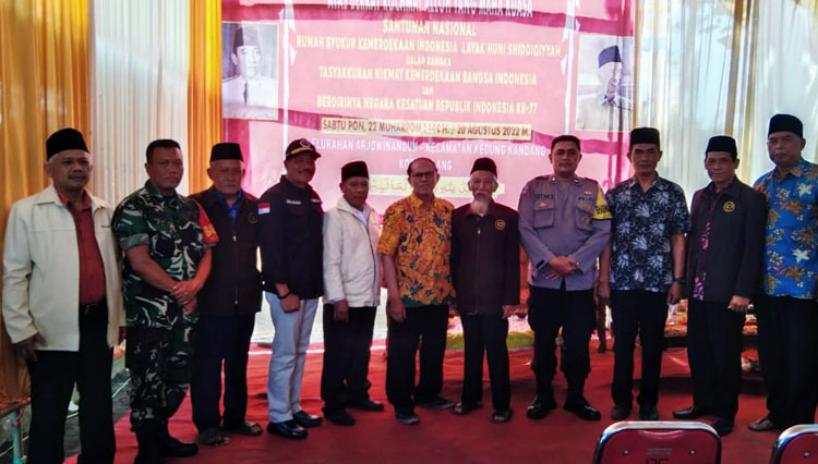 Shiddiqiyyah Kota Malang Serahkan Rumah Syukur Kemerdekaan Indonesia Layak Huni