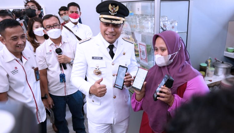 Soft Launching SDK Telkom, Wali Kota Surabaya Jajal Transaksi SooltanPay