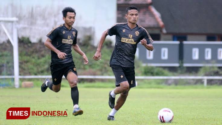 Tiga Klub Liga 1 Bersponsor Situs Judi Online, Ini Tanggapan PSSI