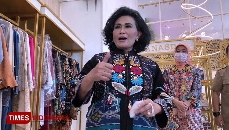 Nanny-Hadi-Tjahjanto-2.jpg
