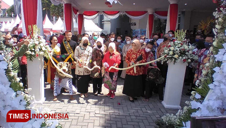 Walikota-Dewanti-a.jpg
