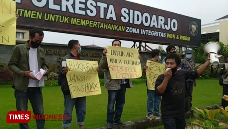 unjuk-rasa.jpg