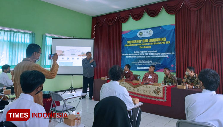 Kepala-Dinas-malang.jpg