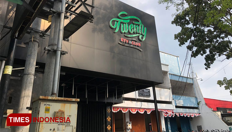 Polisi Panggil Pemilik Reklame Ajakan "Say Yes To Alcohol"