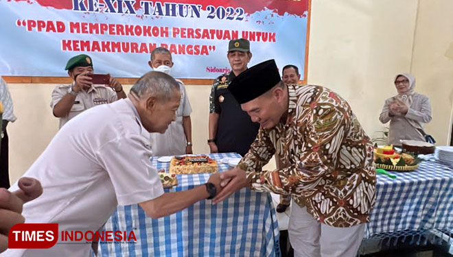 Bambang Haryo saat menghadiri hari jadi ke XXI Persatuan Purnawirawan Angkatan Darat (PPAD) Sidoarjo di Gedung Juang. (Foto: Rudi Mulya/TIMES Indonesia)