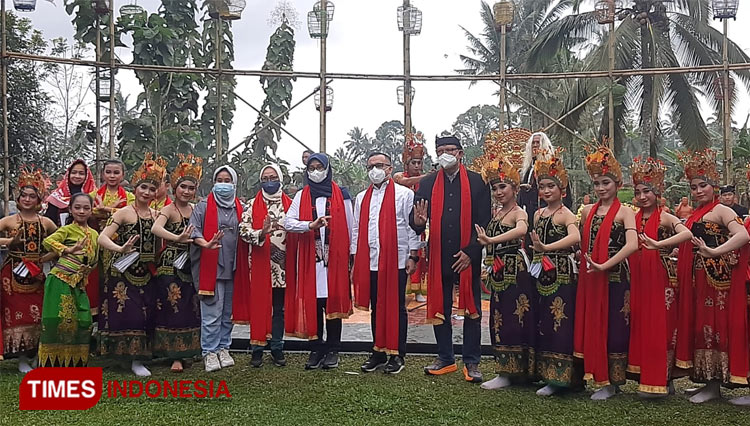 Unik, Terdapat Prosesi Wisuda Bagi Penari Gandrung Banyuwangi