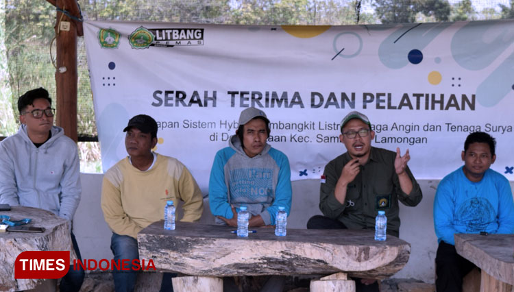 alat-pembangkit-tenaga-angin-kepada-Wisnu-2.jpg