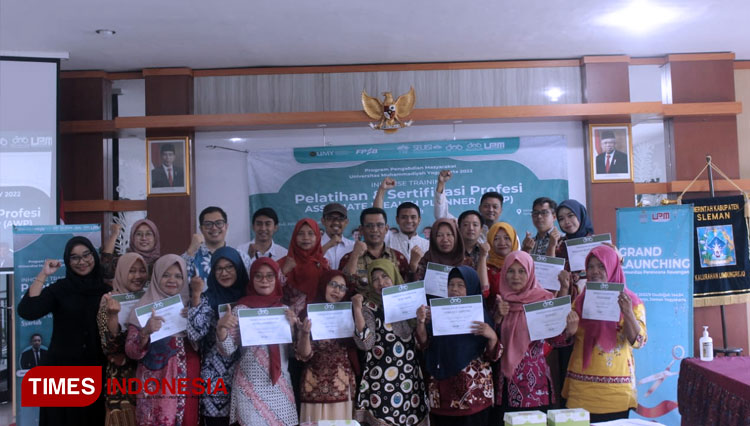 Dosen UMY Beri Fasilitas Program Sertifikasi Profesi Perencanaan Keuangan