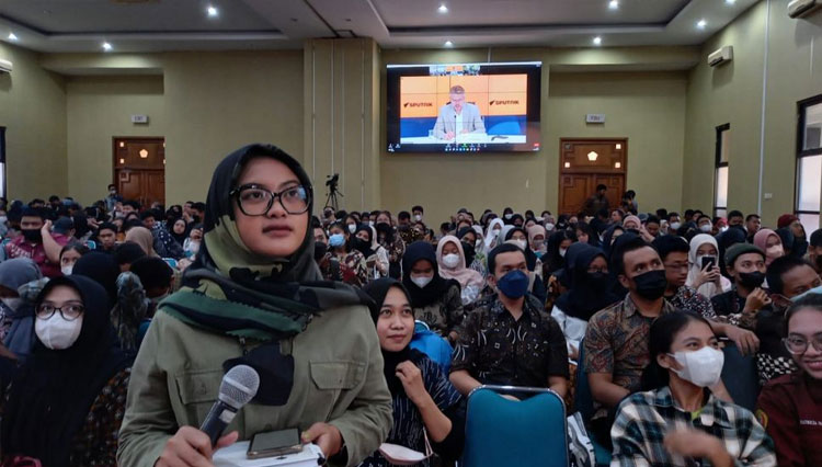 Mahasiswa-UPNVY.jpg
