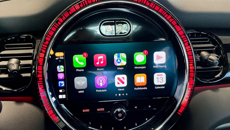 Antarmuka CarPlay generasi berikutnya dari Apple (FOTO: Wendy Sheehan Donnell)