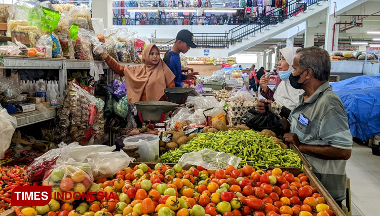 Harga BBM Naik, Harga Sembako di Pasar Besar Ngawi Mulai Ikutan Naik
