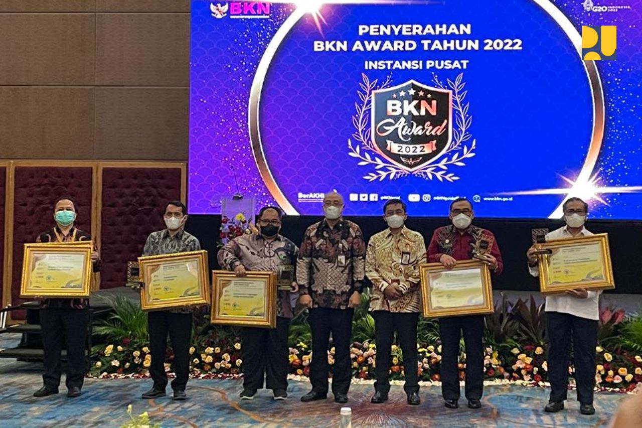 BKN-Award-PUPR-2.jpg