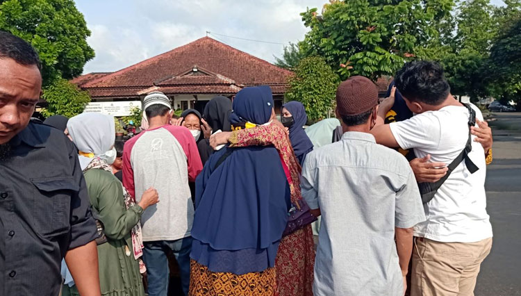 Dyah-Hayuning-Pratiwi-3.jpg