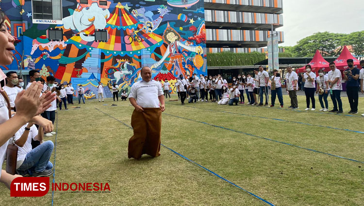 Lomba-tradisional-2.jpg