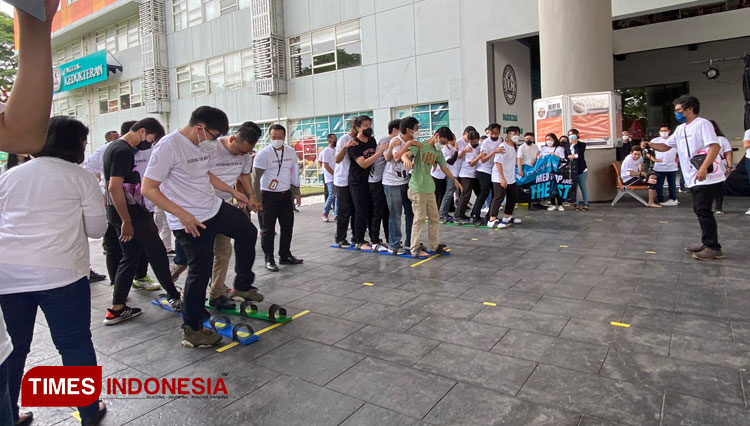 Dosen - Staff Teknik Informatika Universitas Ciputra Surabaya