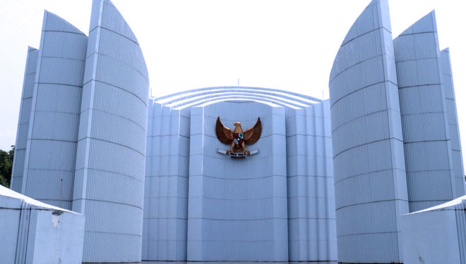 Menjelajah Sejarah di Monumen Perjuangan Jawa Barat 