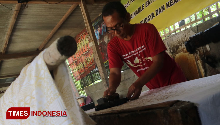 Mengenal Lebih Dekat Batik New Colet Khas Jombang - TIMES Jatim