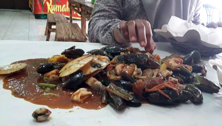 Menu-seafood-Sagala-Aya-Dapur-Cemal-Cemil-Jiemas1.jpg
