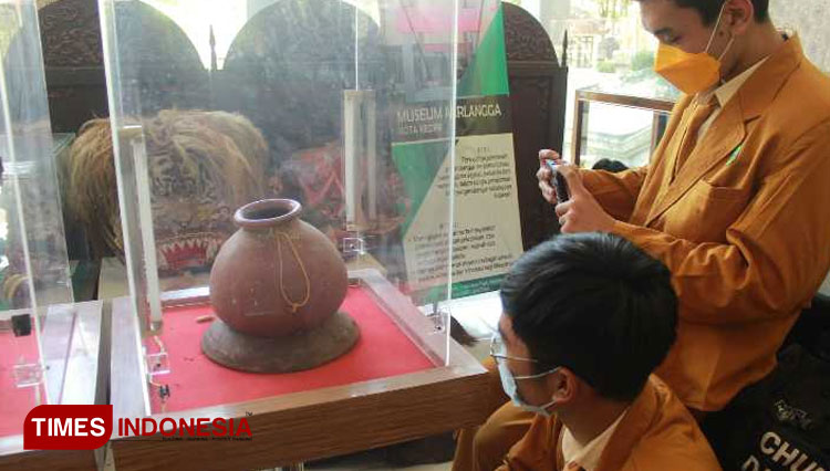 Generasi Muda Kota Kediri Belajar Sejarah dan Budaya di Museum