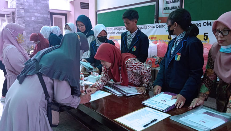 Suasana-Pertemuan-Komite-SMPN-4-Kepanjen-202b98f8ebb6a7447.jpg