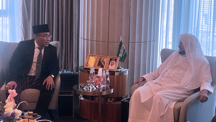 Kunjungi Menteri Urusan Islam KSA, Ketum PBNU Gus Yahya: NU dan Arab Saudi Kerjasama Serius