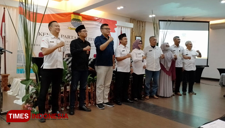Kemah-Partai-Politik-3.jpg