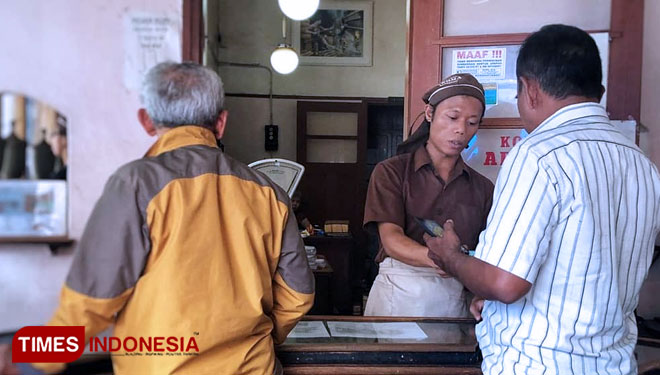 Bisnis-Kopi-Aroma-c395200db3641a0ea.jpg