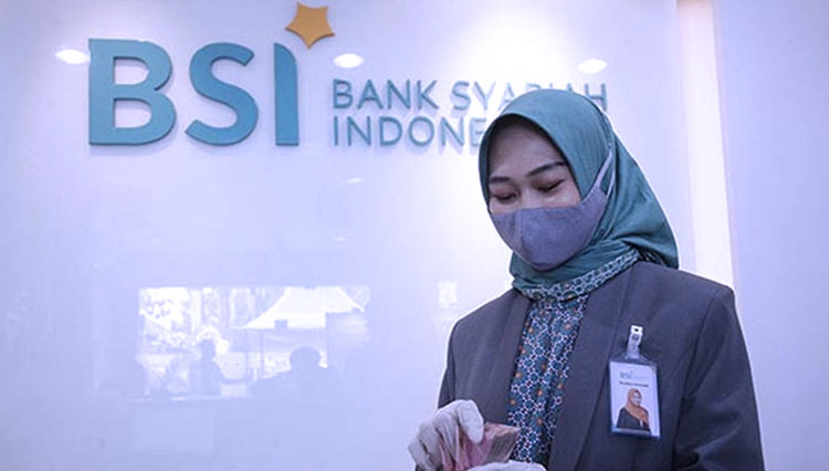 Peluang bekerja di industri perbankan atau keuangan terbuka lebar di Indonesia. (Foto: BSI)