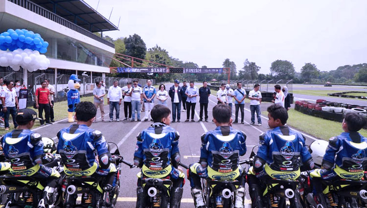 Dua-pembalap-terbaik-dari-FIM-MiniGP-Indonesia.jpg