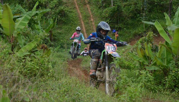 Enduro-Race-2.jpg