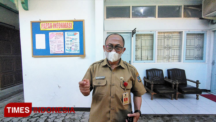 Hendra-Purwaka-2.jpg