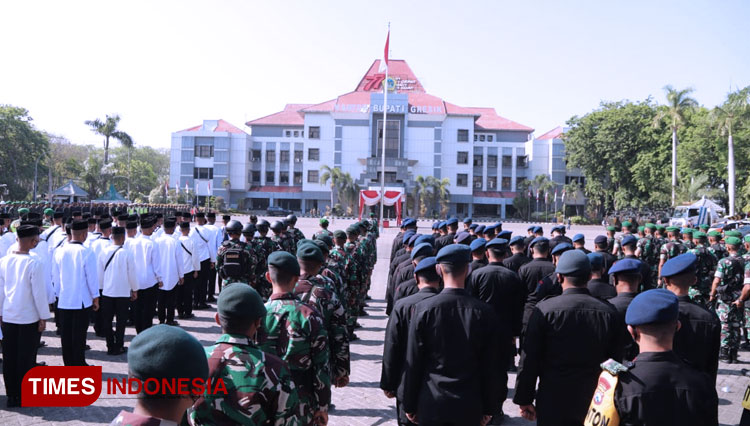 TNI Polri Siaga Amankan Kunker Wapres RI di Gresik, Ini Agendanya ...