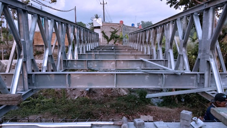 Ini Kekokohan Jembatan Bailey, Pengganti Jembatan Gantung yang Ambruk di Probolinggo