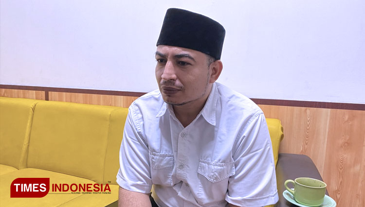 Ketua Fraksi PKB pada DPRD Kabupaten Probolinggo, Muad saat ditemui di ruangannya. (Foto: Abdul Jalil/TIMES Indonesia)