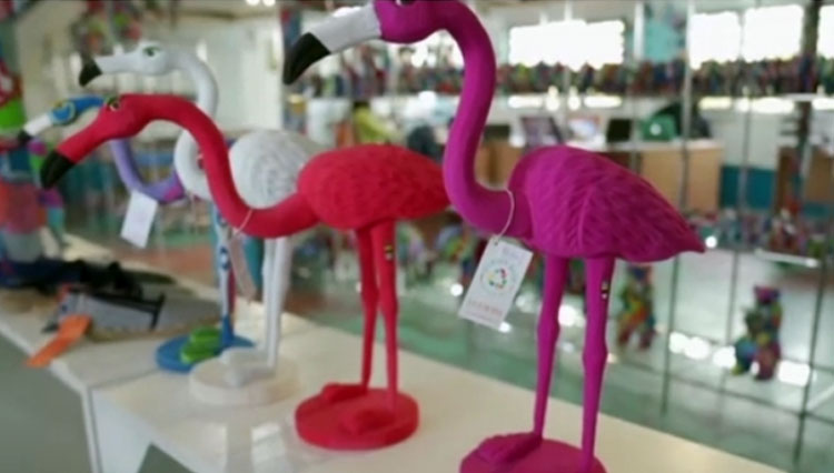 Tampak-boneka-bertemakan-hewan-hewan.jpg