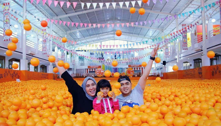 Salah satu spot foto yang seru di Centrum Million Balls Bandung. (Foto: Instagram/centrummillionballs)