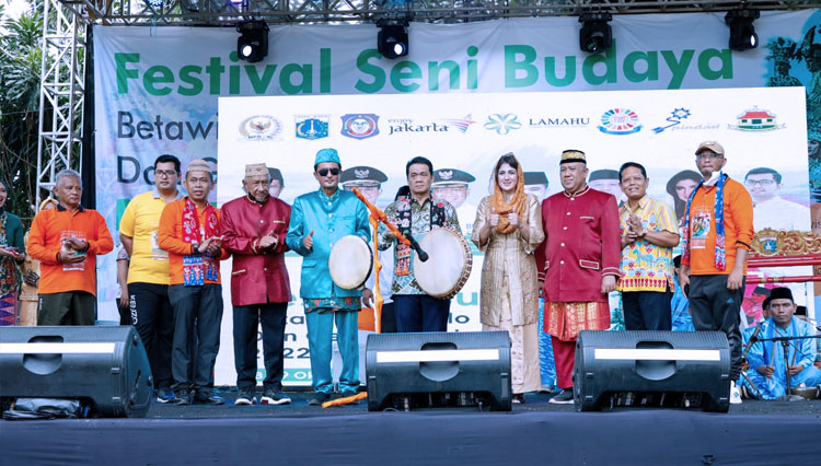 Fadel Muhammad: Festival Seni Budaya Betawi Dan Gorontalo Wujud ...