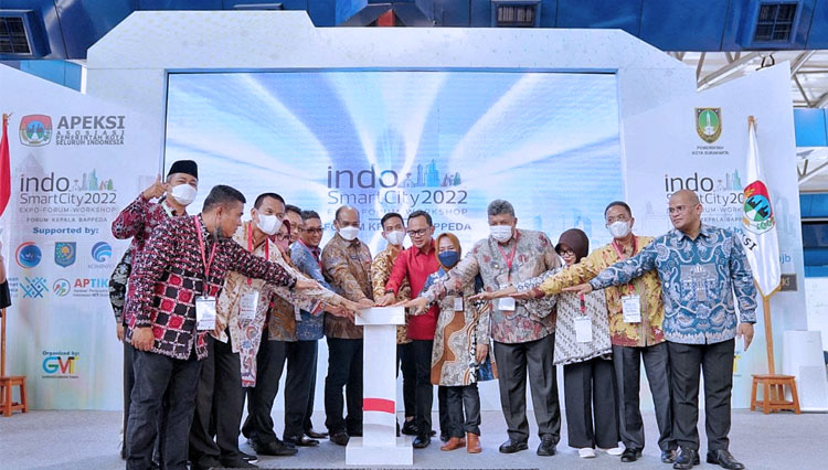 Acara Indo Smart City Forum & Expo (ISCFE) bertema 