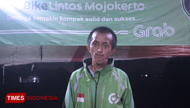Kisah Tunagrahita Mojokerto Menyandarkan Hidup dari Gojek