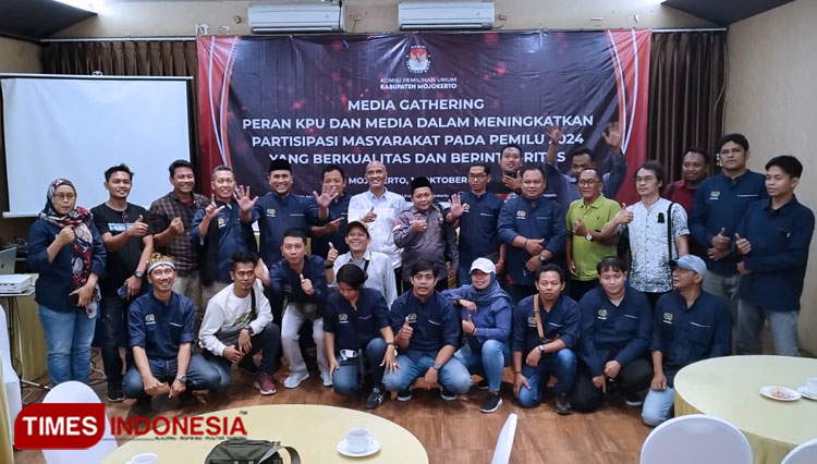 Media-Gathering-b04c07952ef1861c4.jpg