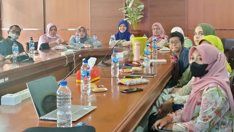 Pelatihan guru Bahasa Jerman se-Malang Raya yang digelar Fakultas Satra, Jurusan Bahasa Jerman Universitas Negeri Malang. (Foto: Humas UM)