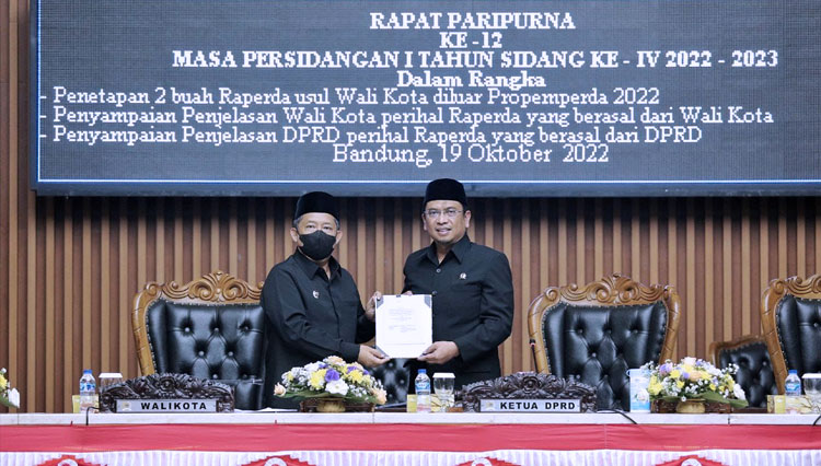 Ketua-DPRD-Bandung.jpg