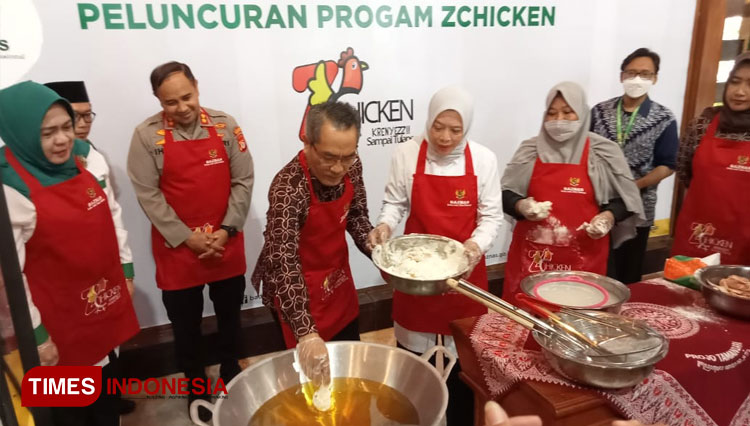 Program Usaha Z Chicken Dukung Pengentasan Warga Miskin