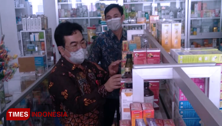 menghentikan-penjualan-obat-sirup-sementara-waktu-2.jpg