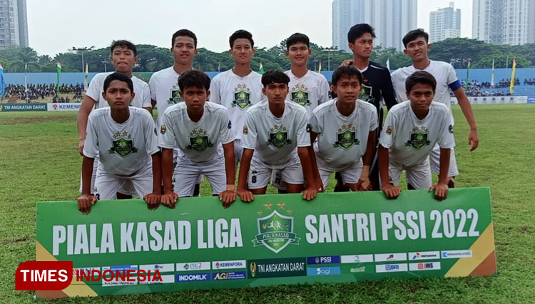Darul Huda FC dari Ponpes Darul Huda Mayak Ponorogo menembus babak final Liga Santri Piala Kasad 2022. (Foto: Darul Huda FC)
