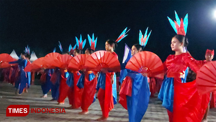 Pembukaan Festival Danau Poso Berlangsung Semarak dan Meriah