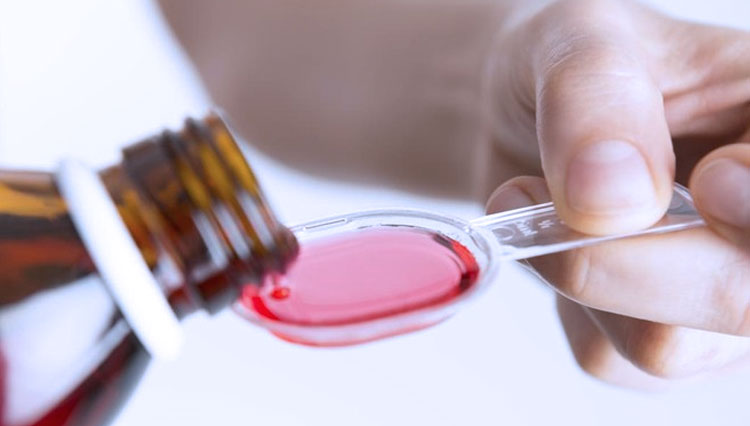 Ilustrasi Sirup. (foto: Getty Images/iStockphoto/simarik)