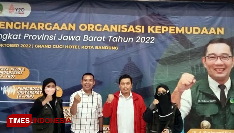 LensaQu Majalengka Raih Penghargaan Pengabdian Kepada Masyarakat ...