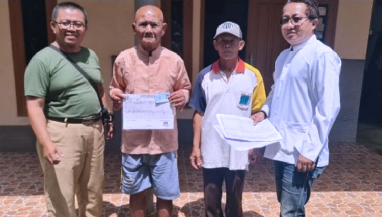 Tim GTRA Banyuwangi Turun Gunung, Akhirnya Warga Bumiharjo Sadar Telah Tertipu Pungli TORA