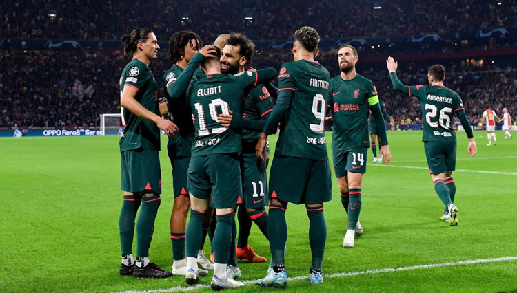 Selebrasi pemain Liverpool usai mencetak gol ke gawang Ajax Amsterdam pada pekan ke-5 Grup A Liga Champions 2022/2023, Kamis (27/10/2022) dini hari WIB. (foto: @idextratime)